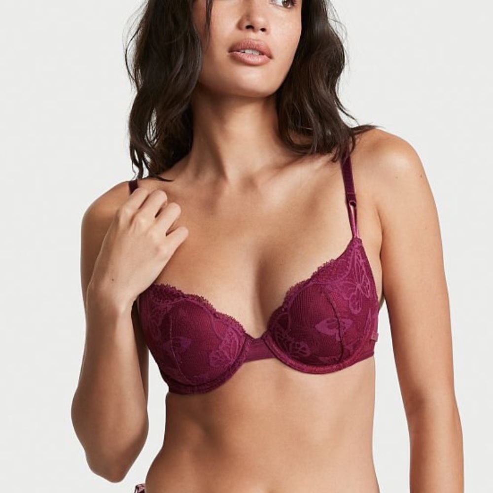VICTORIA'S SECRET Sexy Tee Posey Lace Push-Up Bra